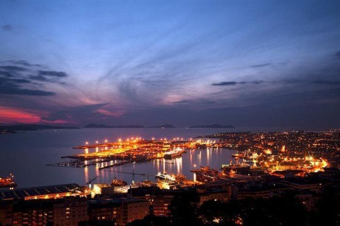 Centro De Vigo Con Parking Gratis Apartment Exterior photo